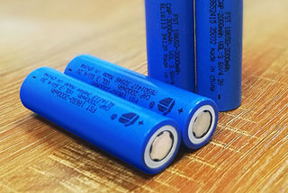 磷酸锰锂电池正极材料的优点及现状